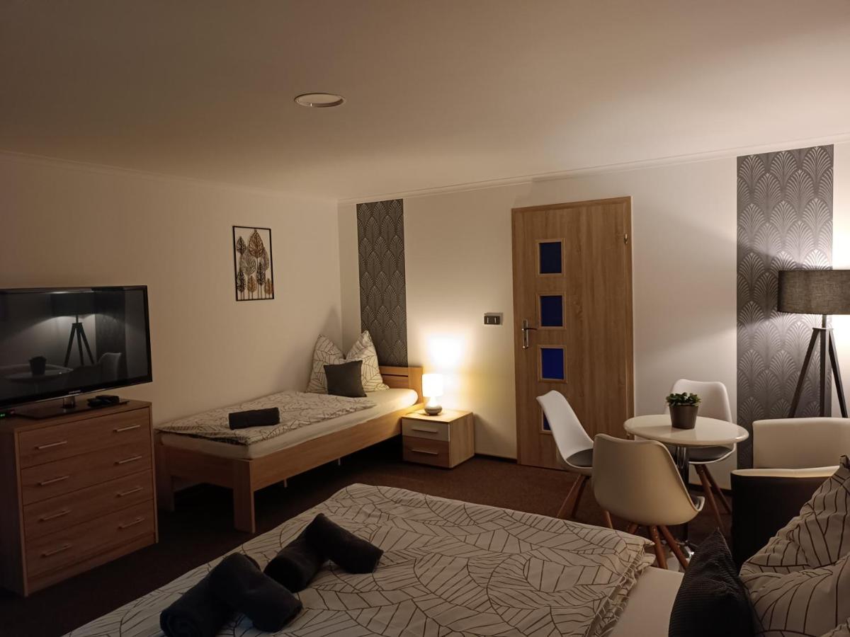 Penzion Kolonka Rumburk Buitenkant foto