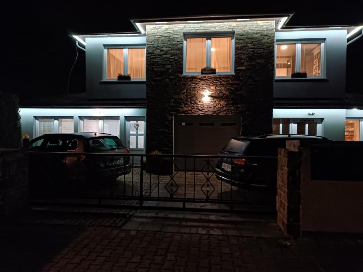 Penzion Kolonka Rumburk Buitenkant foto